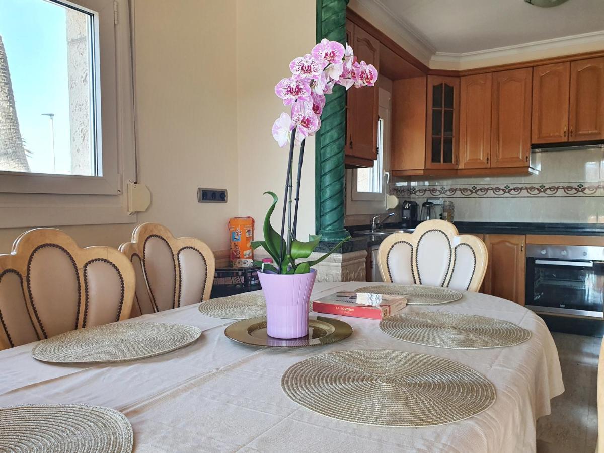 Villa Tres Palmeras En Alfaz Del Pi , Albir, Benidorm Л'Альфас-дель-Пі Екстер'єр фото