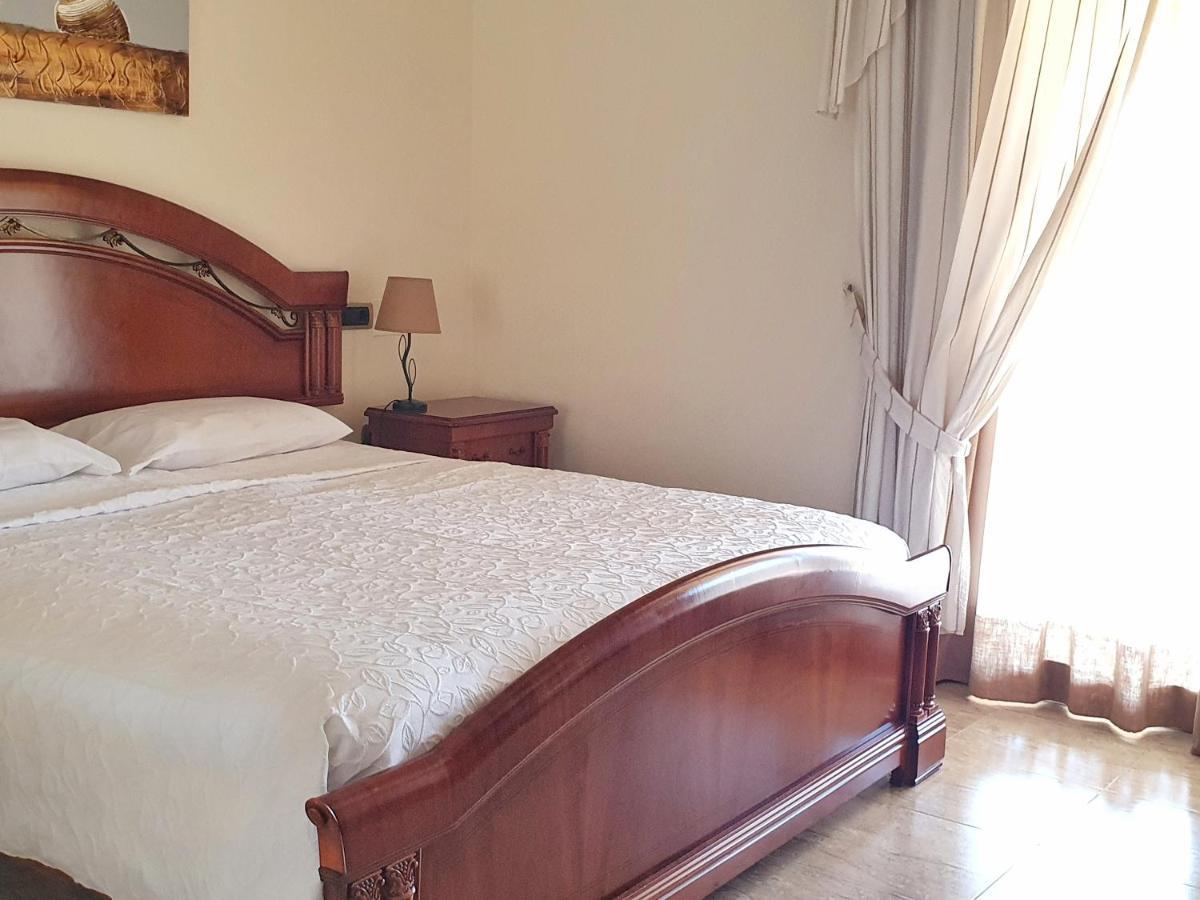 Villa Tres Palmeras En Alfaz Del Pi , Albir, Benidorm Л'Альфас-дель-Пі Екстер'єр фото